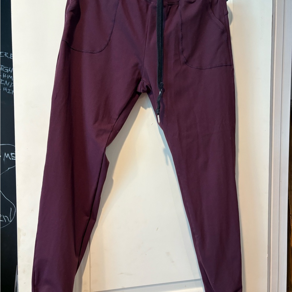 ZYIA Deep Purple Activewear Leggings